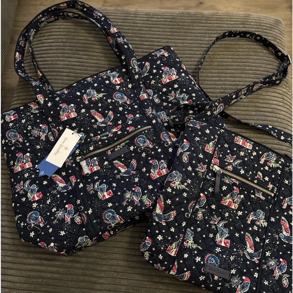 Vera Bradley Handbags - Vera Bradley Iconic Vera Tote & Hipster Set Holiday Owls Navy Background NWT